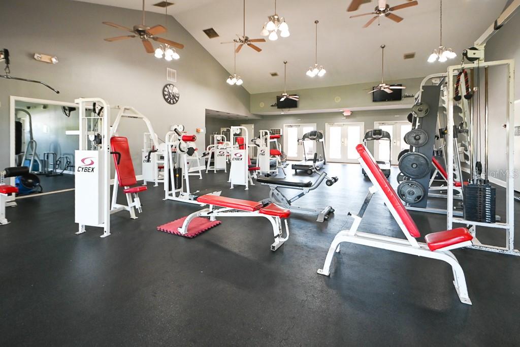 5042 COQUINA KEY DR SE, ST PETERSBURG, FL, 33705