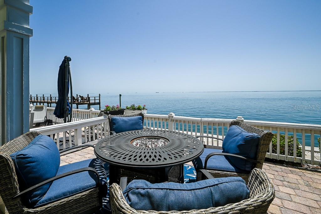 5042 COQUINA KEY DR SE, ST PETERSBURG, FL, 33705