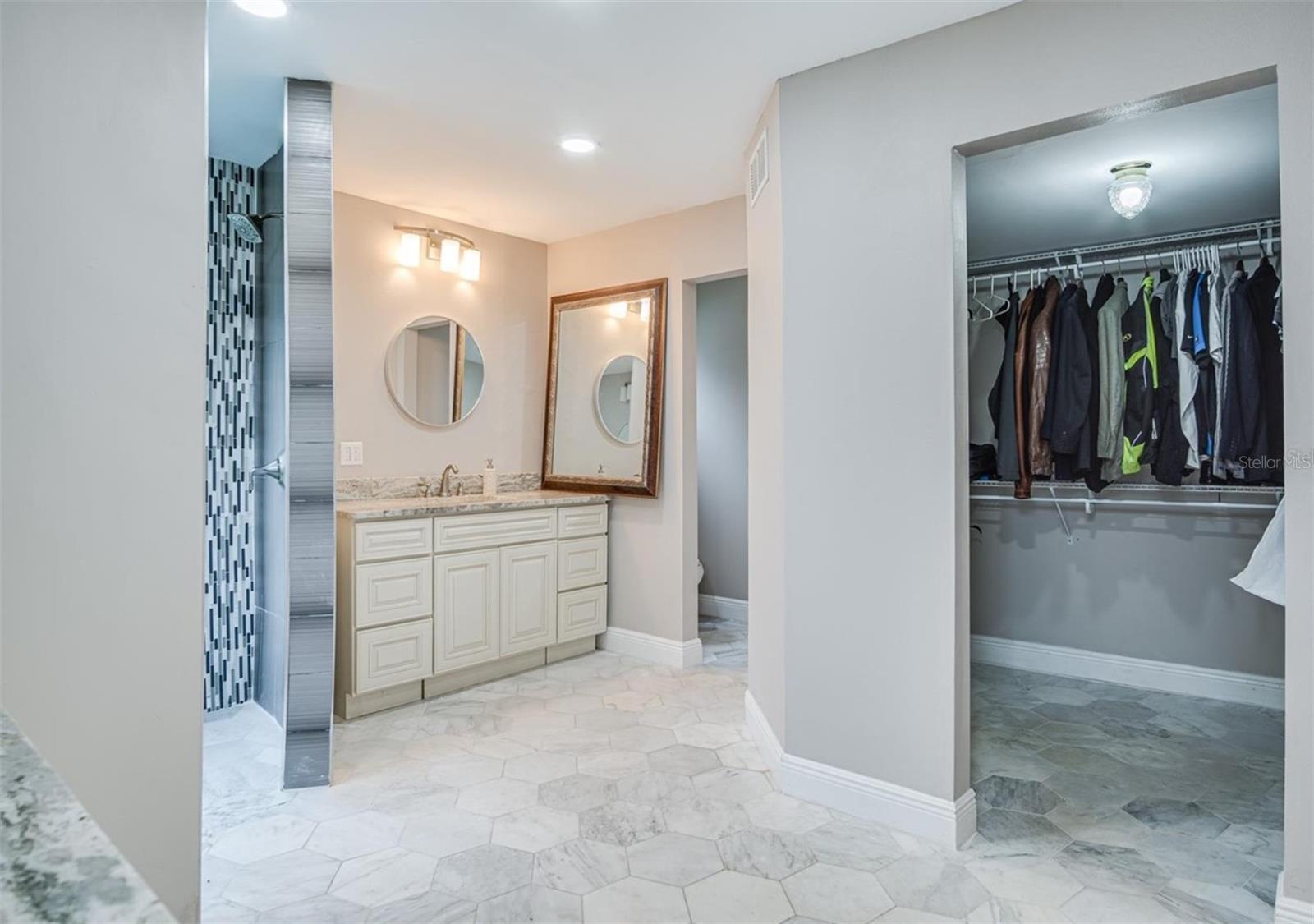 483 STILLWATER DR, OVIEDO, FL, 32765