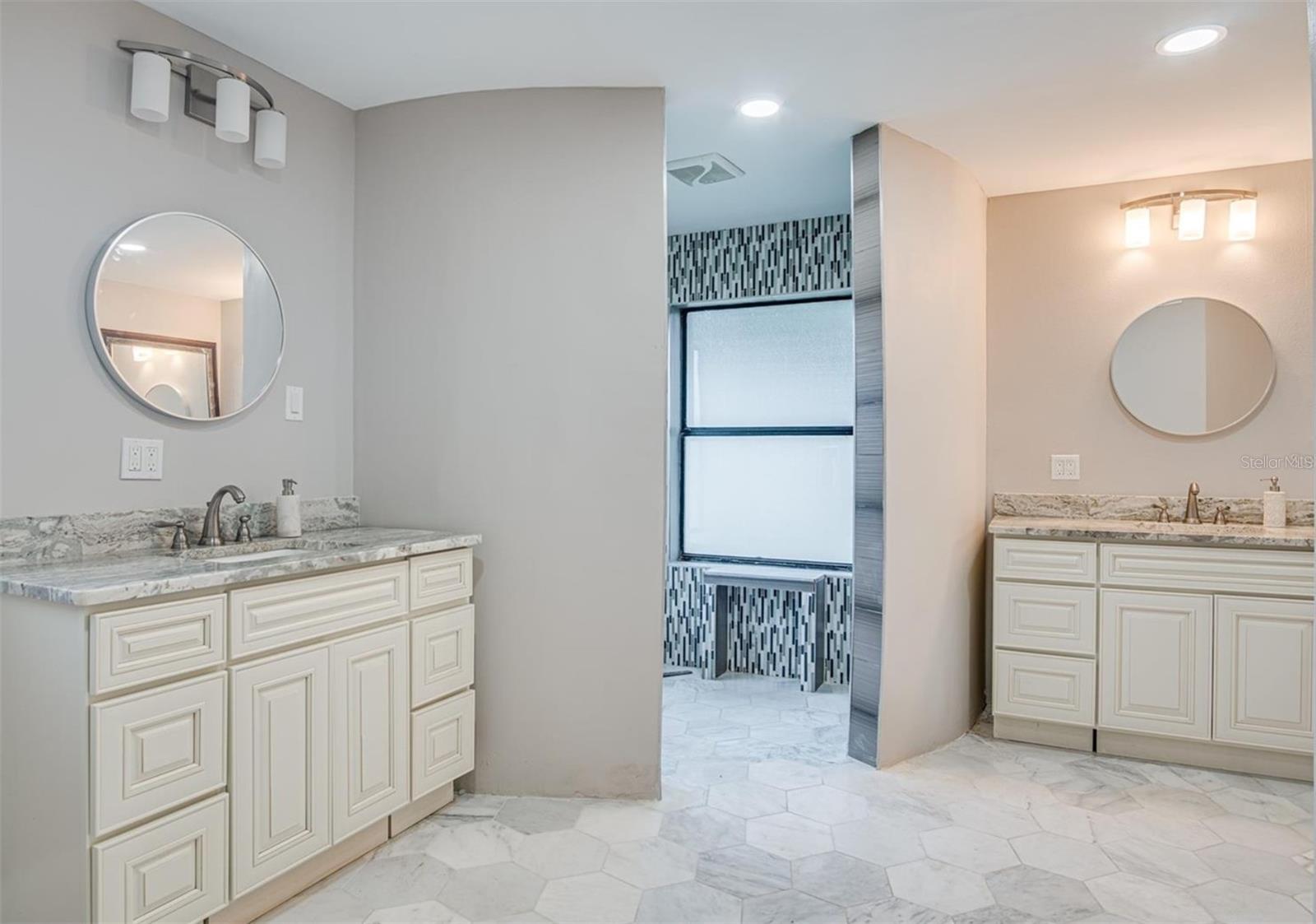 483 STILLWATER DR, OVIEDO, FL, 32765