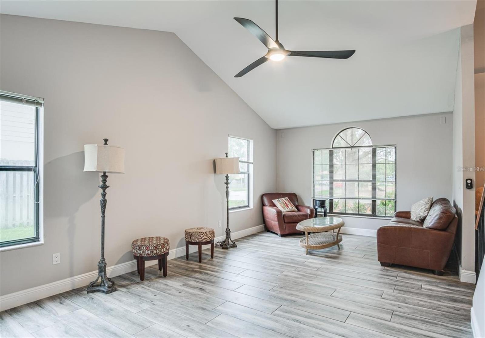 483 STILLWATER DR, OVIEDO, FL, 32765