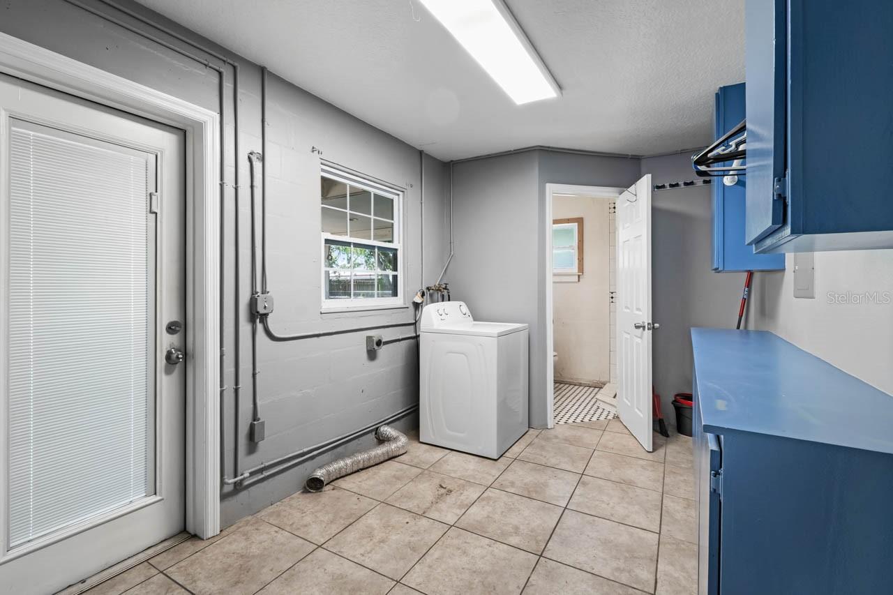 6208 FLORIDA CIR E, APOLLO BEACH, FL, 33572