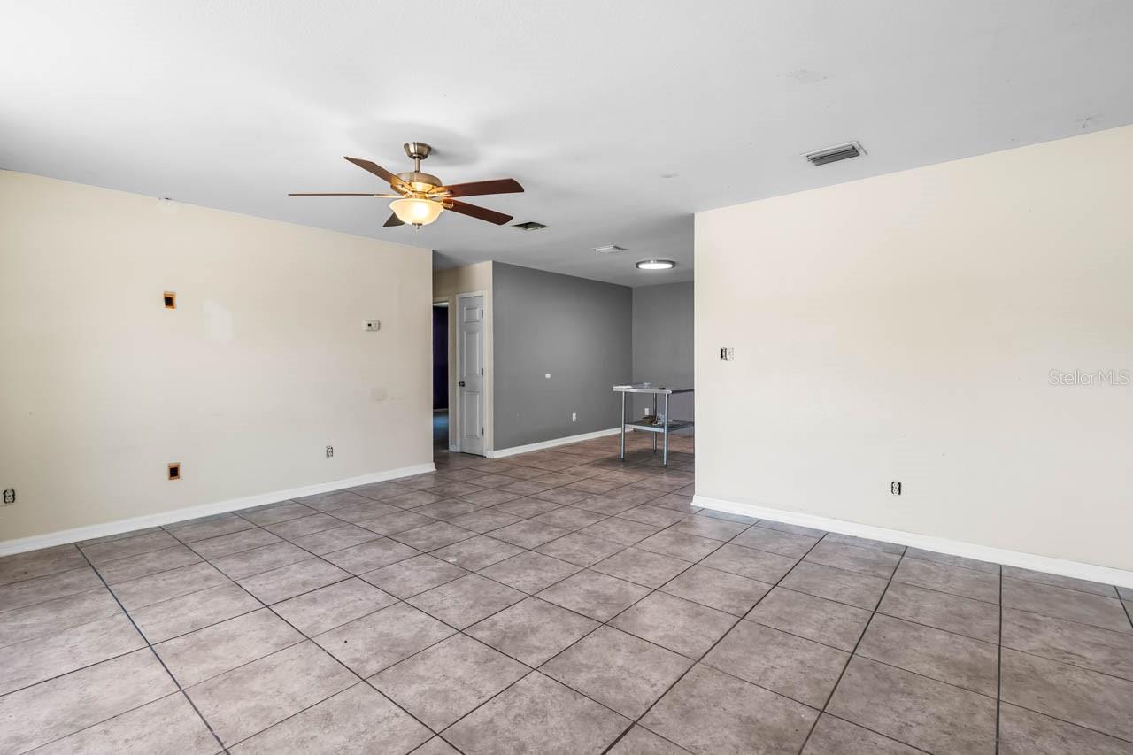 6208 FLORIDA CIR E, APOLLO BEACH, FL, 33572