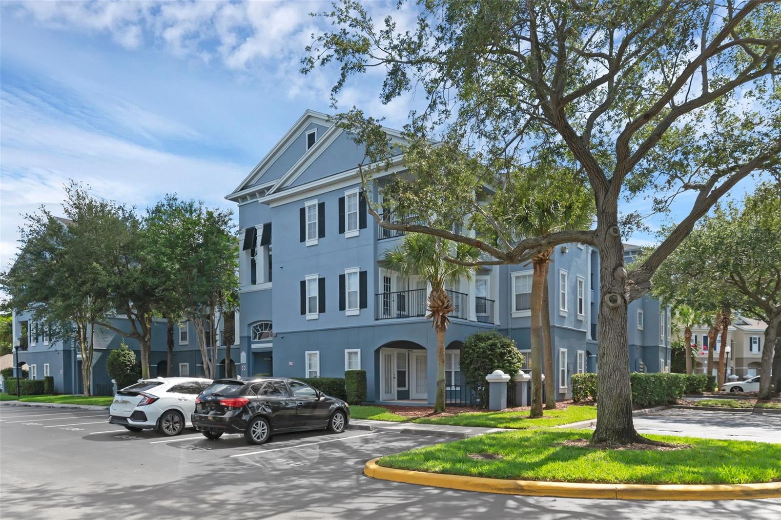 3561 CONROY RD #216, ORLANDO, FL, 32839