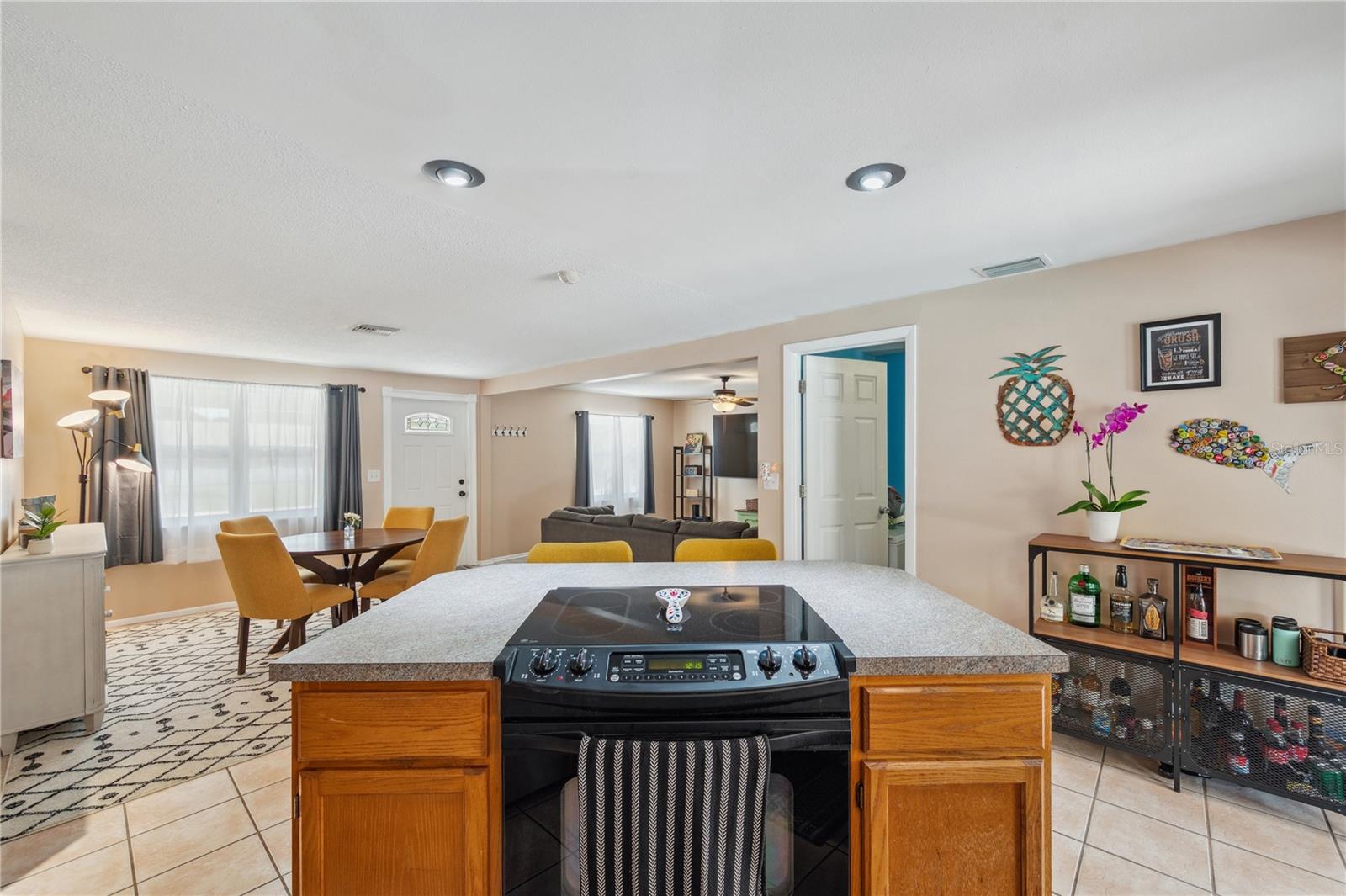 8497 PORTULACA AVE, SEMINOLE, FL, 33777