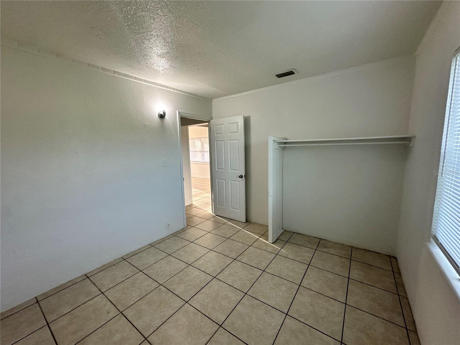 1107 E MAIN ST, LEESBURG, FL, 34748