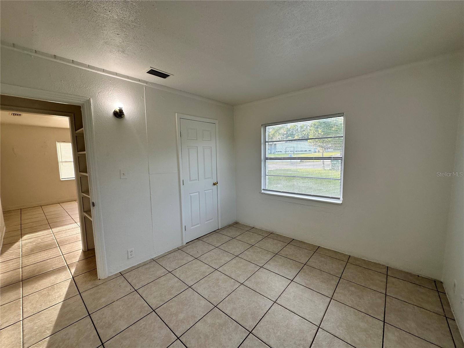 1107 E MAIN ST, LEESBURG, FL, 34748