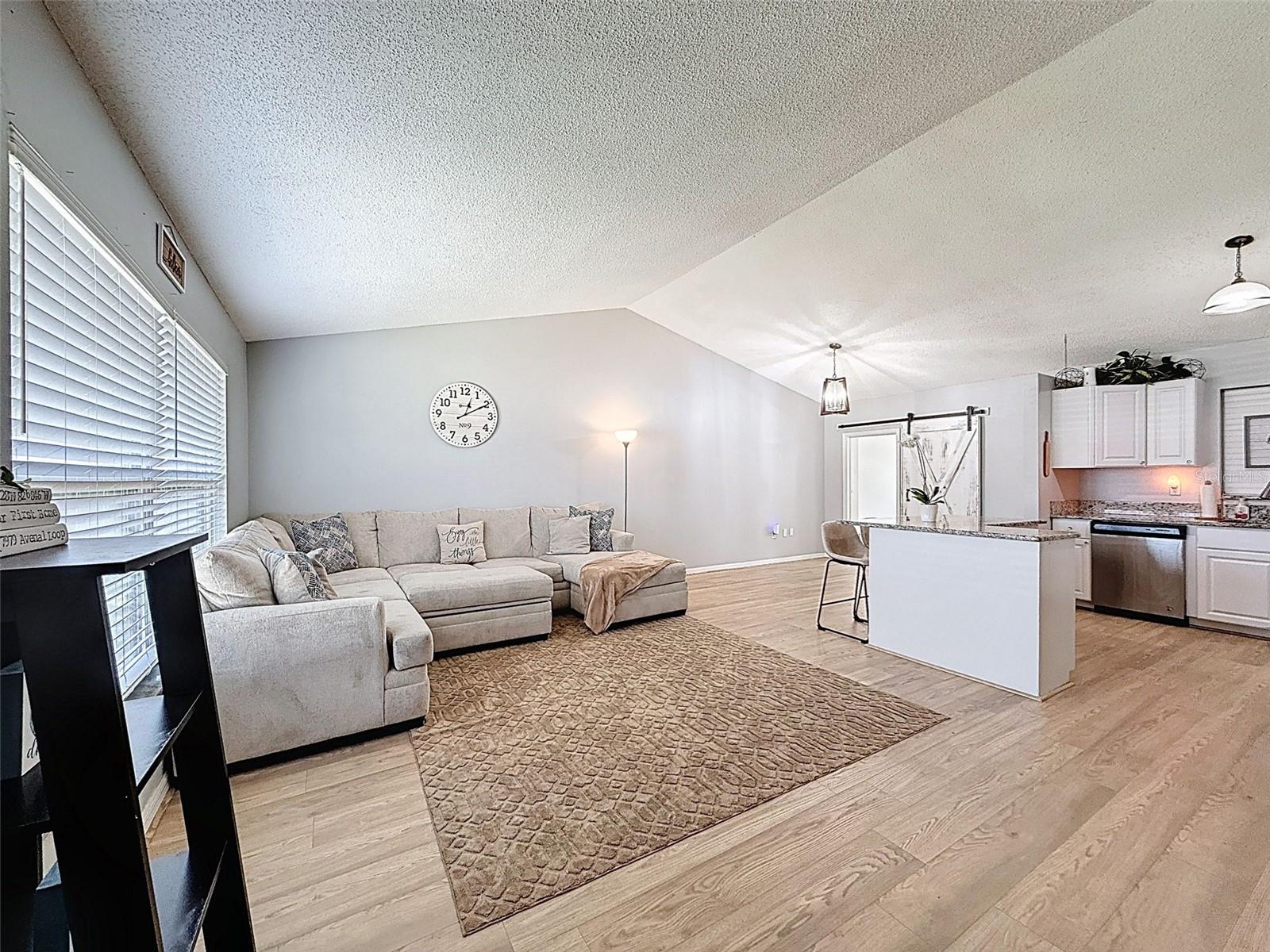 7979 AVENAL LOOP, NEW PORT RICHEY, FL, 34655