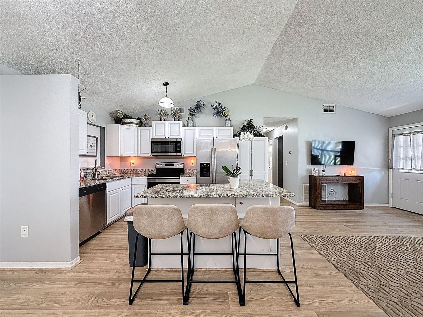 7979 AVENAL LOOP, NEW PORT RICHEY, FL, 34655