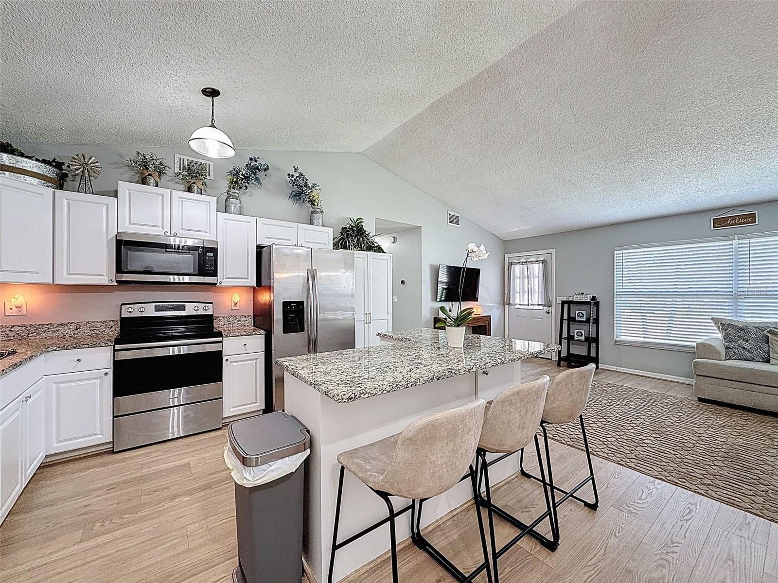 7979 AVENAL LOOP, NEW PORT RICHEY, FL, 34655