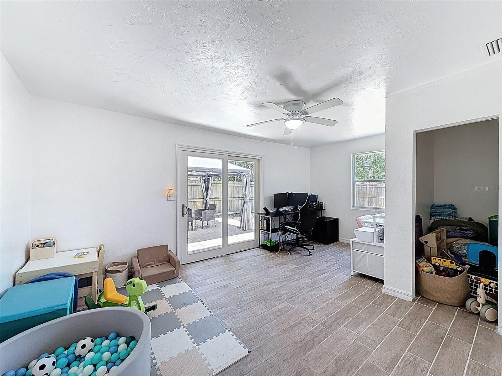 7979 AVENAL LOOP, NEW PORT RICHEY, FL, 34655