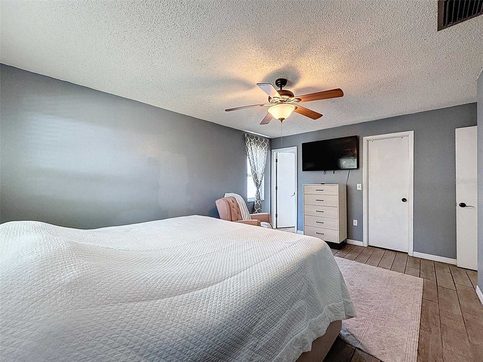 7979 AVENAL LOOP, NEW PORT RICHEY, FL, 34655