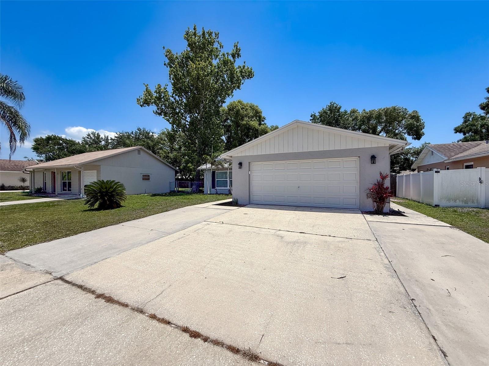 7979 AVENAL LOOP, NEW PORT RICHEY, FL, 34655