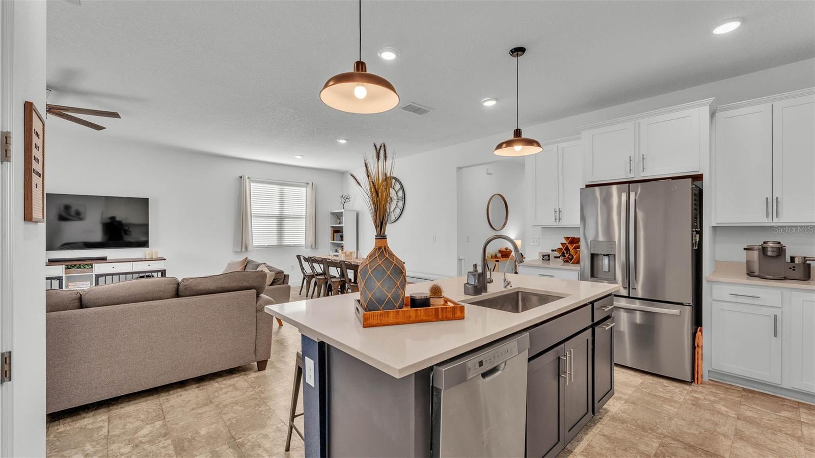 1725 HILL TOP DR, DUNDEE, FL, 33838