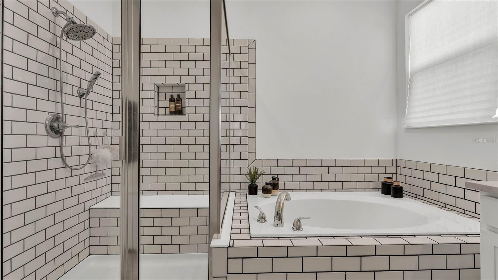 1725 HILL TOP DR, DUNDEE, FL, 33838