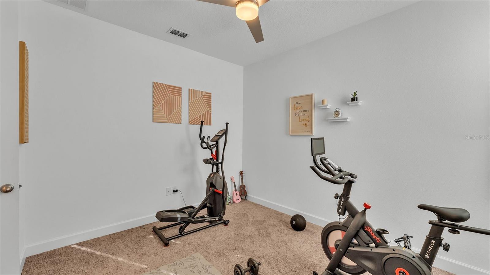 1725 HILL TOP DR, DUNDEE, FL, 33838