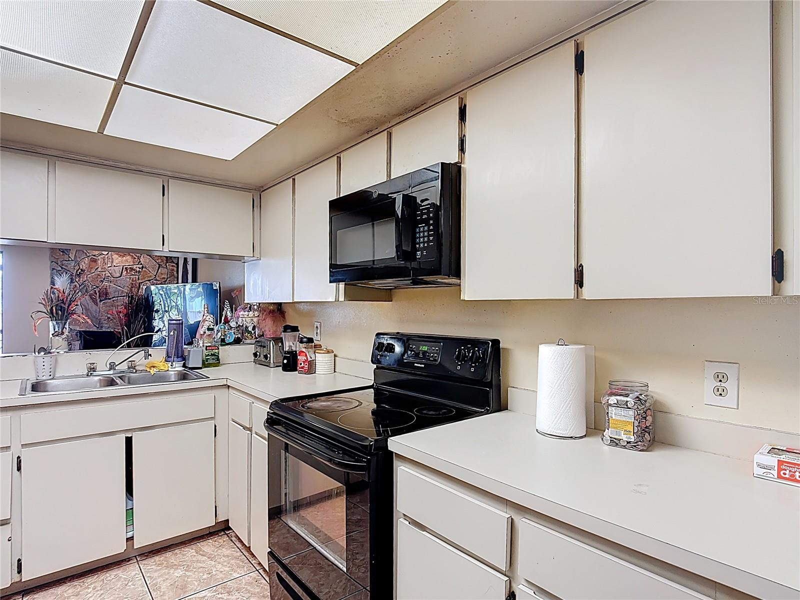 1806 FOXHALL CIR #1806, KISSIMMEE, FL, 34741