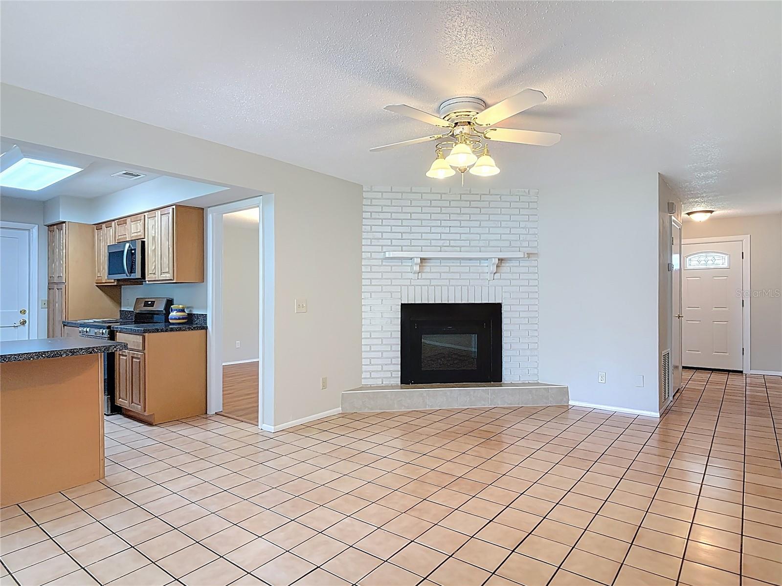 832 WILDWOOD CIR, PORT ORANGE, FL, 32127