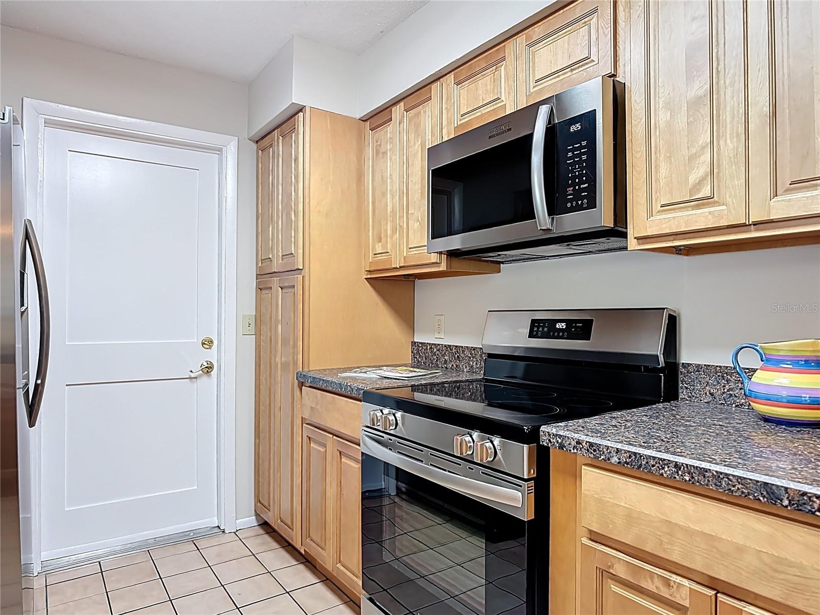 832 WILDWOOD CIR, PORT ORANGE, FL, 32127