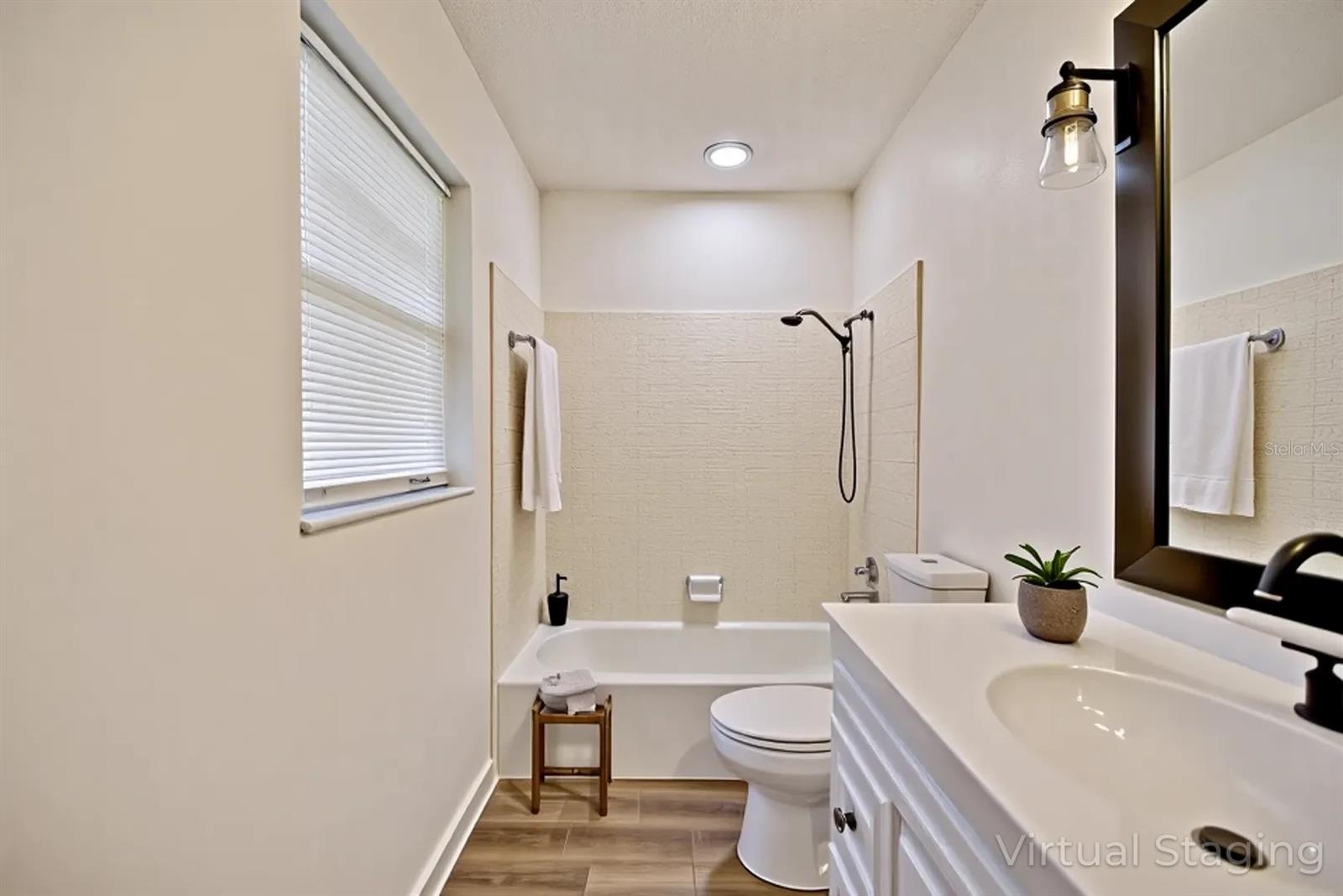 1221 MELODY LN, SEBRING, FL, 33872