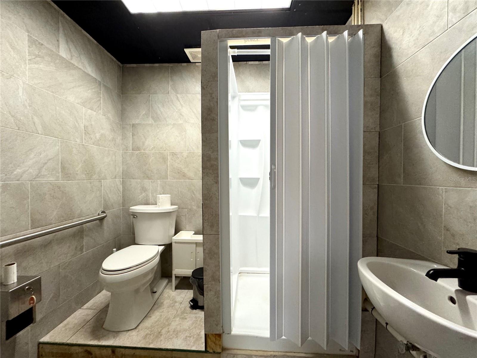 8615 COMMODITY CIR #14, ORLANDO, FL, 32819