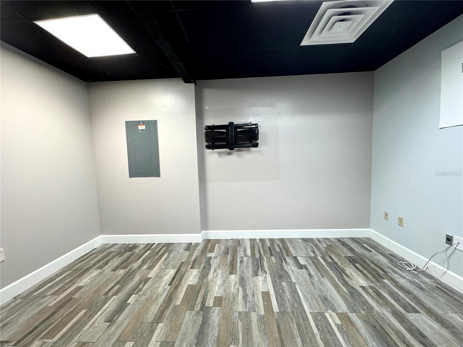 8615 COMMODITY CIR #14, ORLANDO, FL, 32819