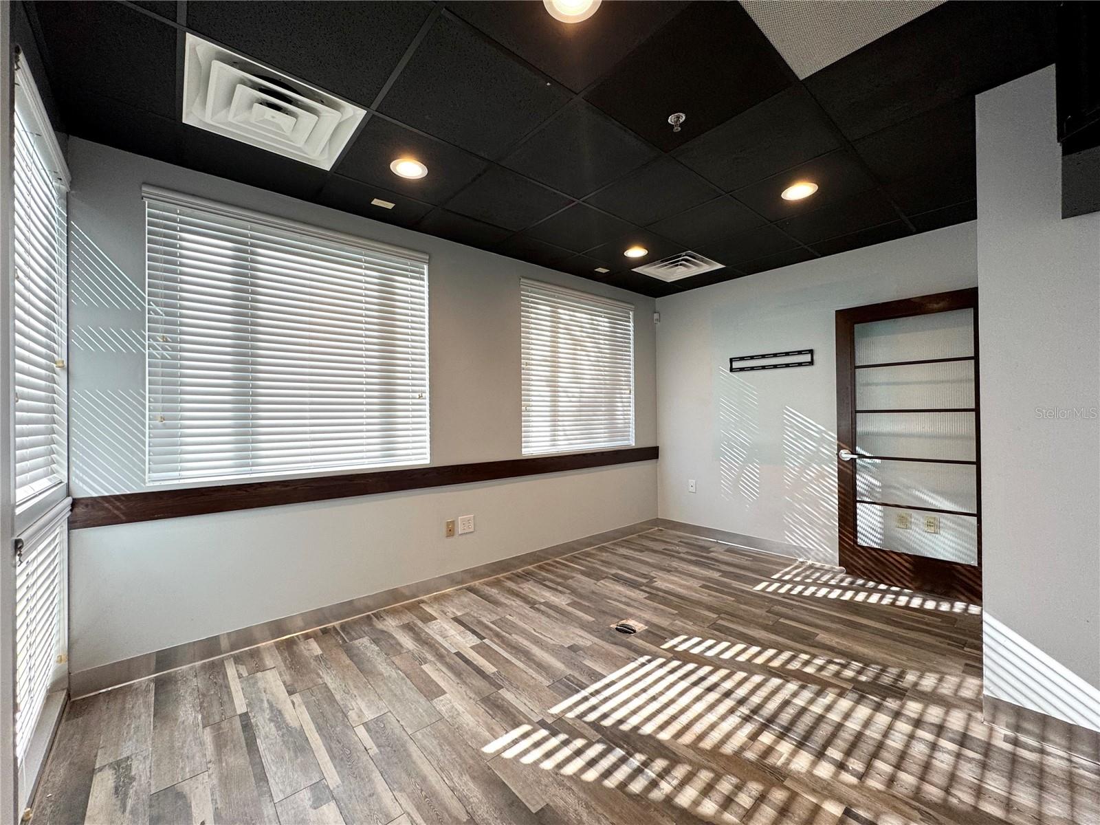 8615 COMMODITY CIR #14, ORLANDO, FL, 32819