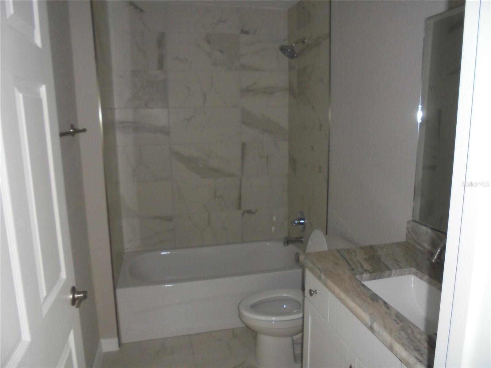 1 FISHER TERRACE TRCE #201, OCKLAWAHA, FL, 32179