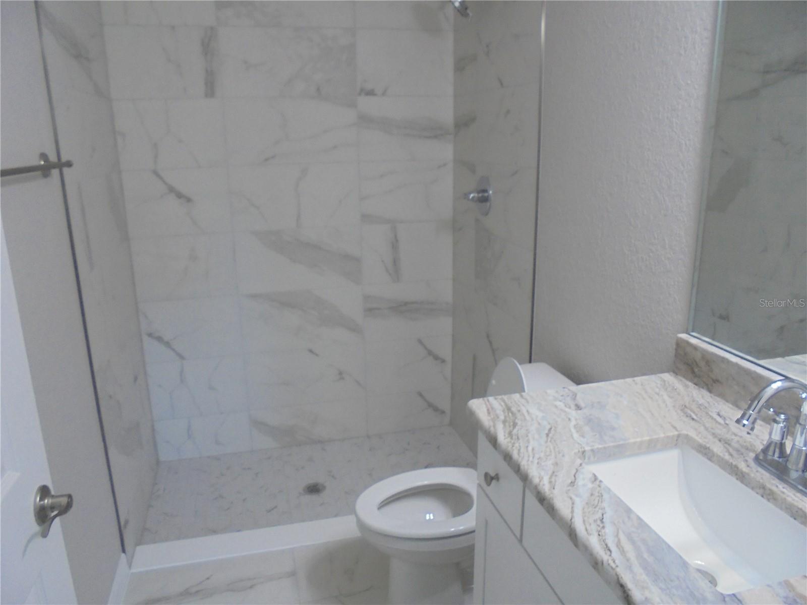 1 FISHER TERRACE TRCE #201, OCKLAWAHA, FL, 32179