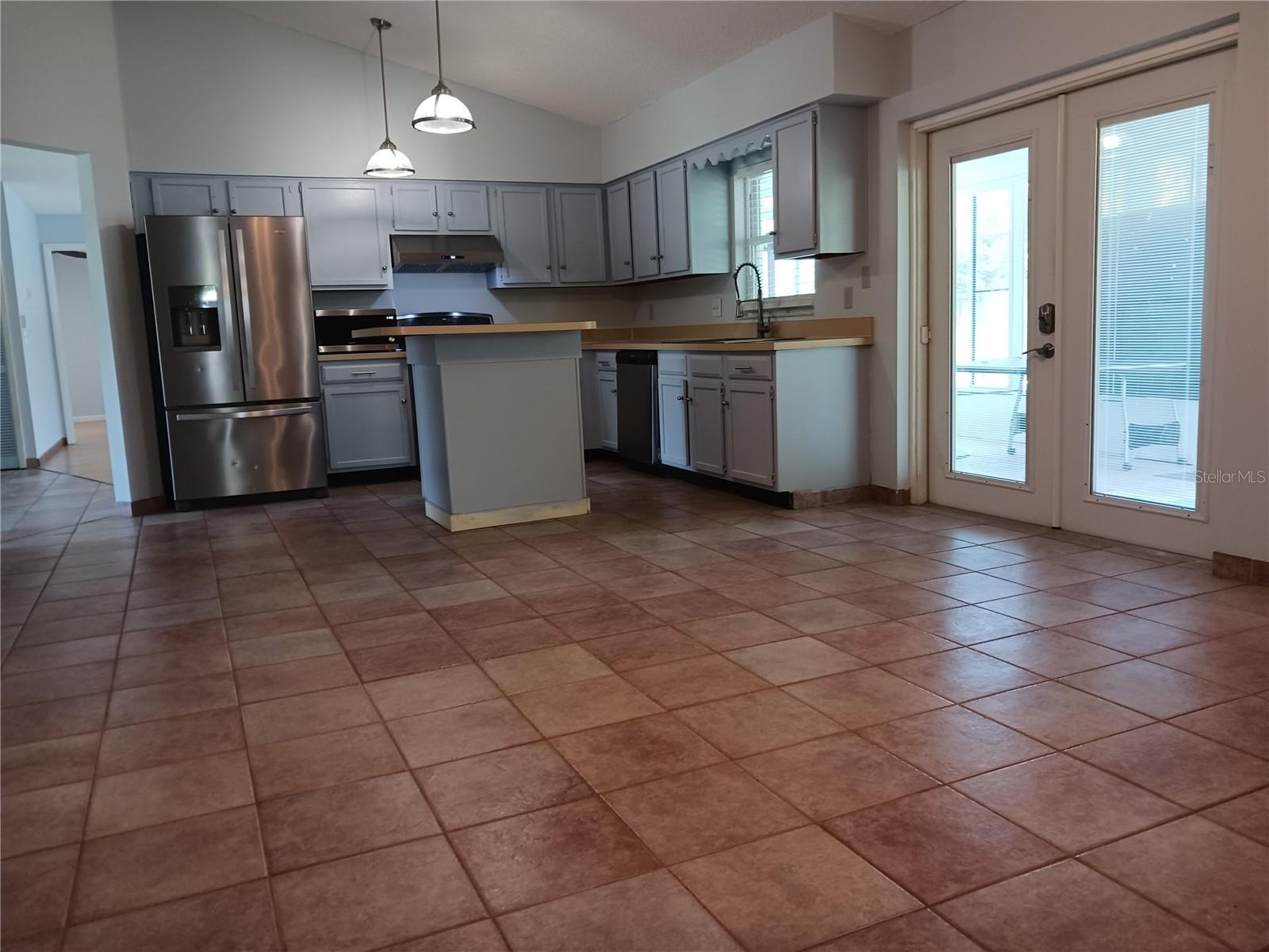 1100 PEAK CIR, DELTONA, FL, 32738