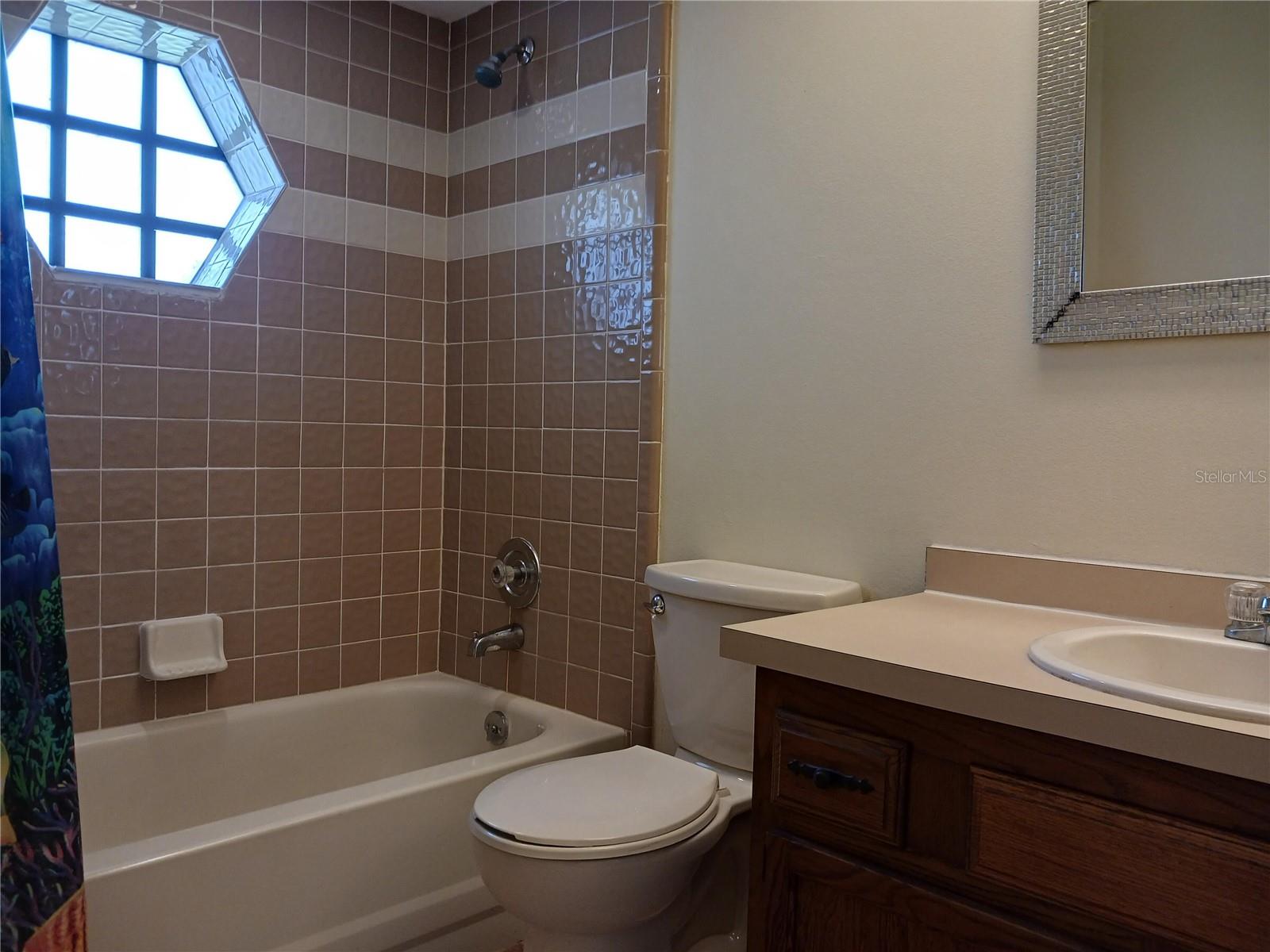 1100 PEAK CIR, DELTONA, FL, 32738