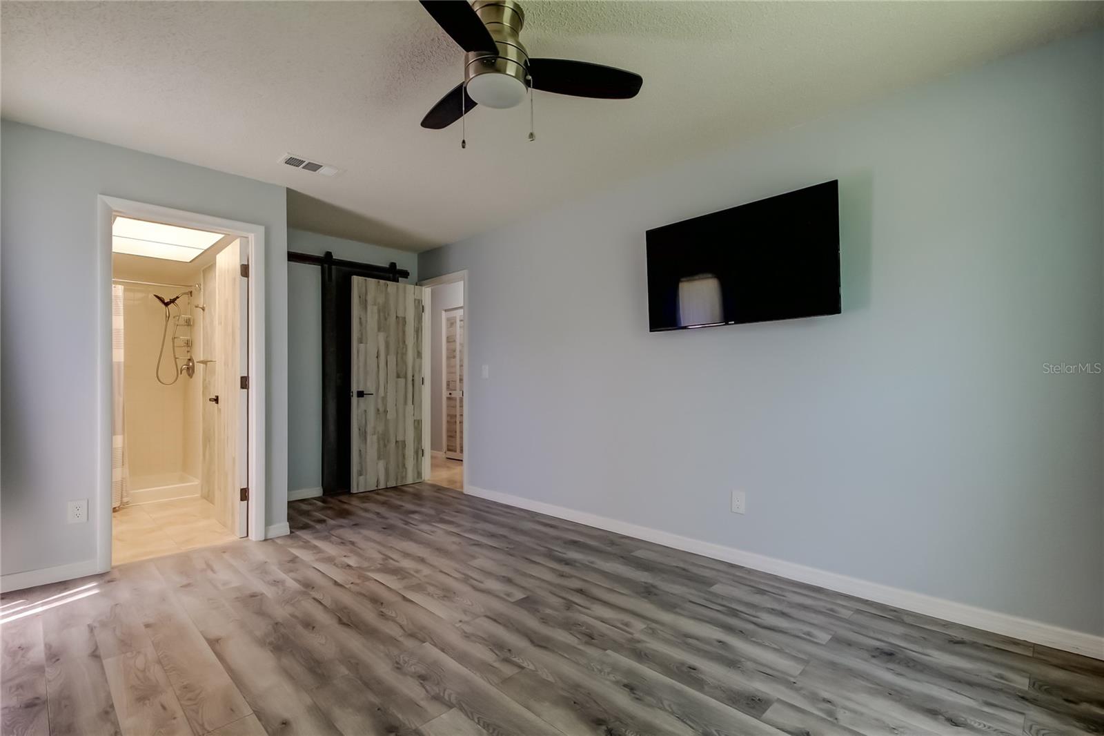 2380 SHELLY DR #B, PALM HARBOR, FL, 34684