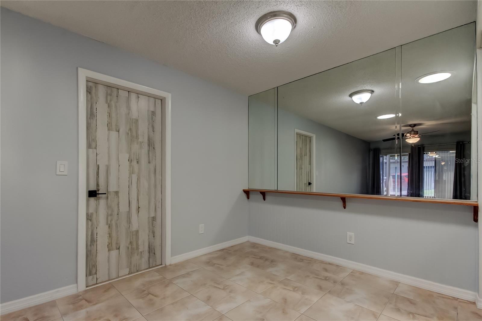 2380 SHELLY DR #B, PALM HARBOR, FL, 34684