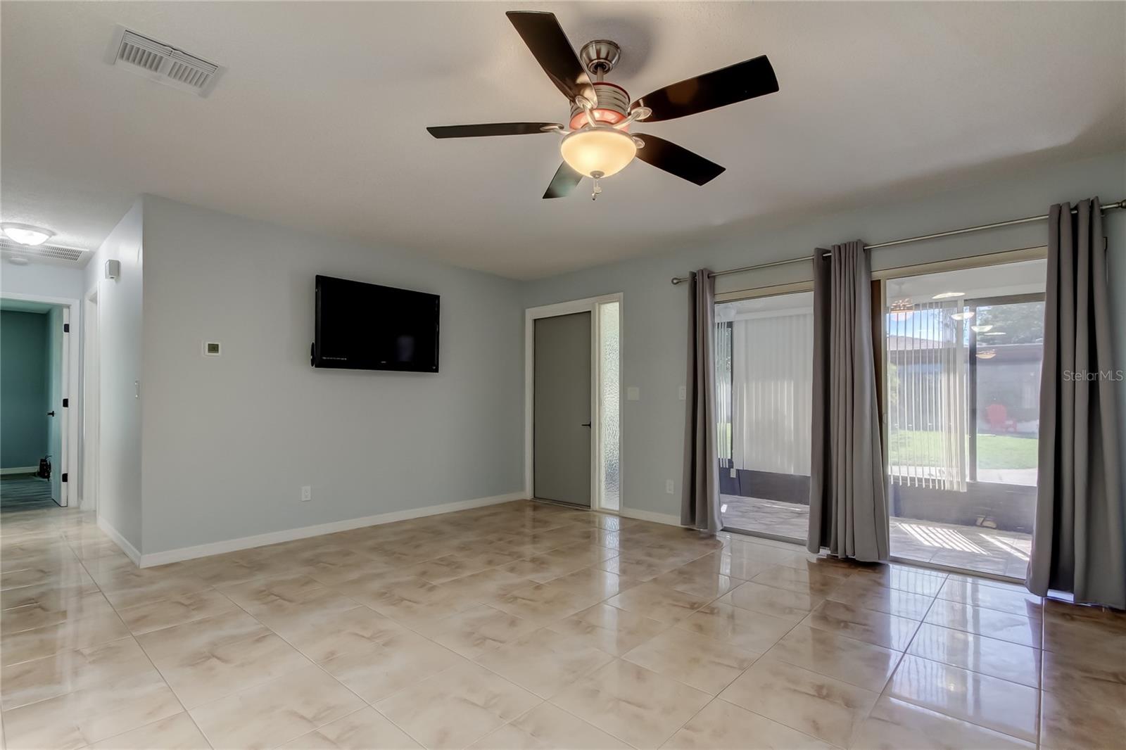 2380 SHELLY DR #B, PALM HARBOR, FL, 34684