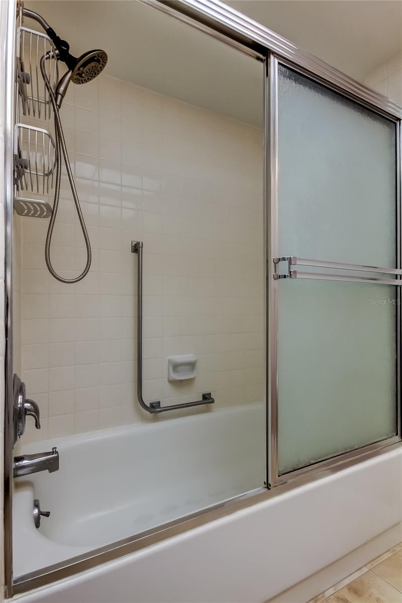 2380 SHELLY DR #B, PALM HARBOR, FL, 34684