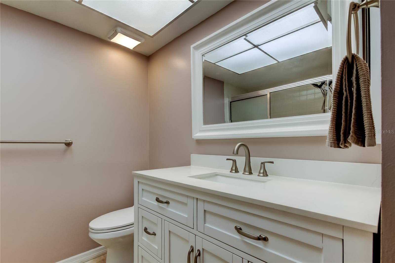 2380 SHELLY DR #B, PALM HARBOR, FL, 34684