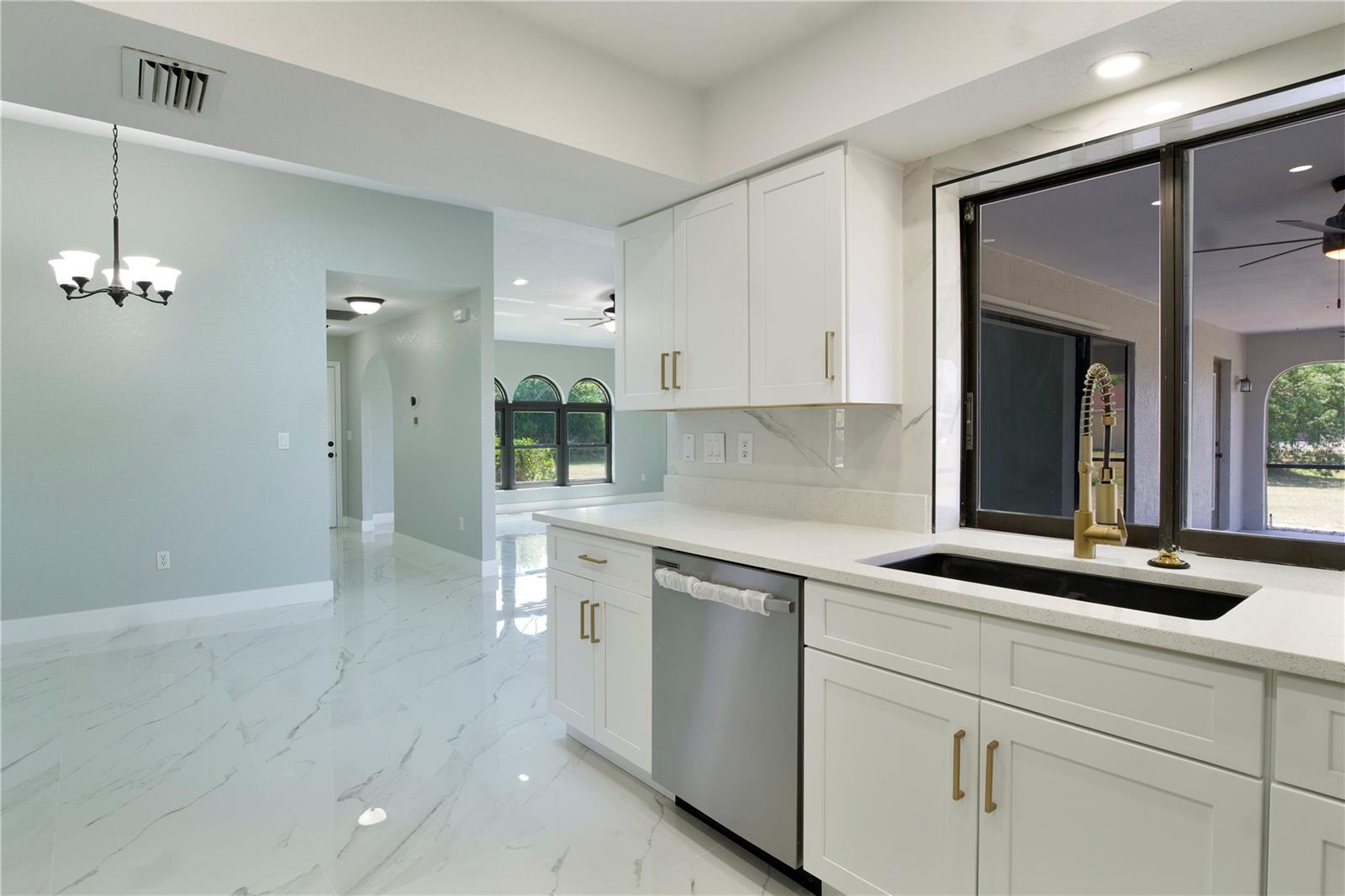 1147 YACHTSMAN LN, PUNTA GORDA, FL, 33983