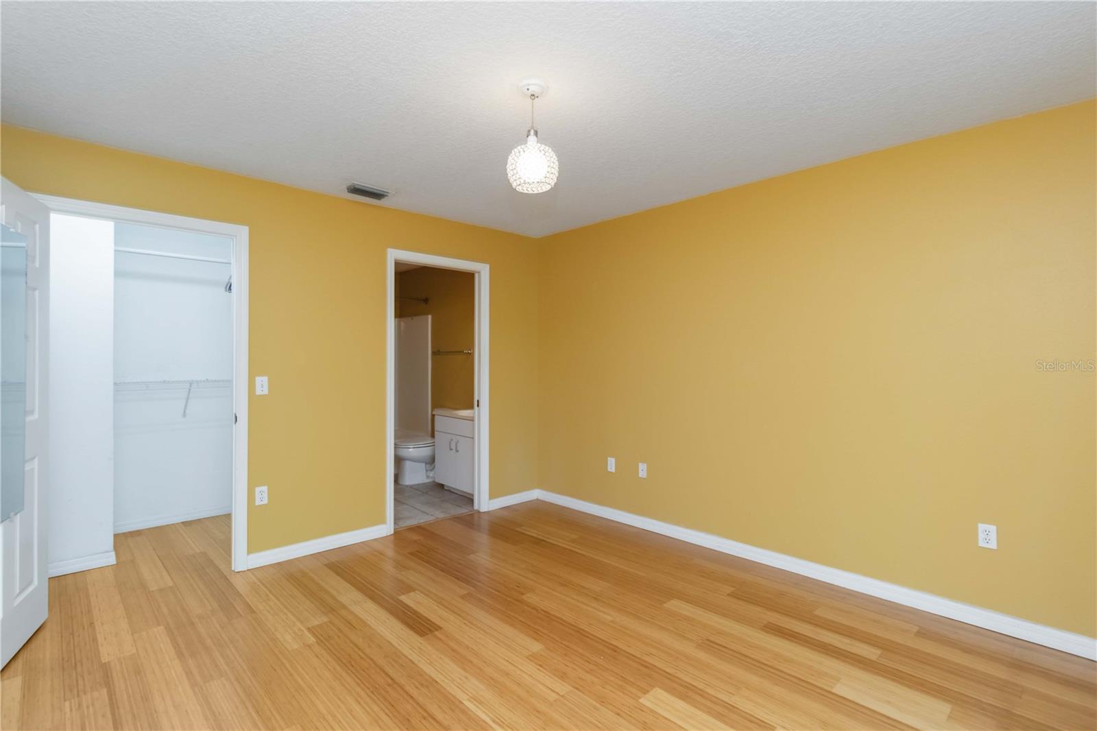 642 N JEFFERSON AVE #13, SARASOTA, FL, 34237