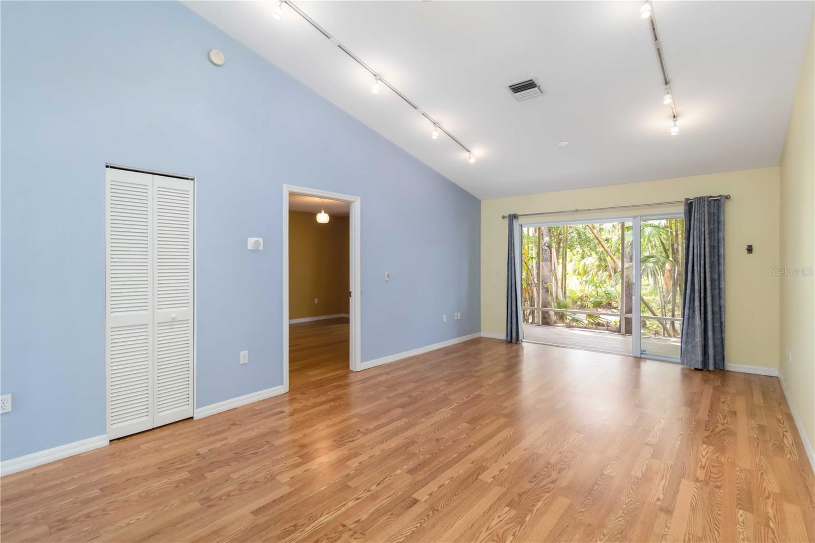 642 N JEFFERSON AVE #13, SARASOTA, FL, 34237