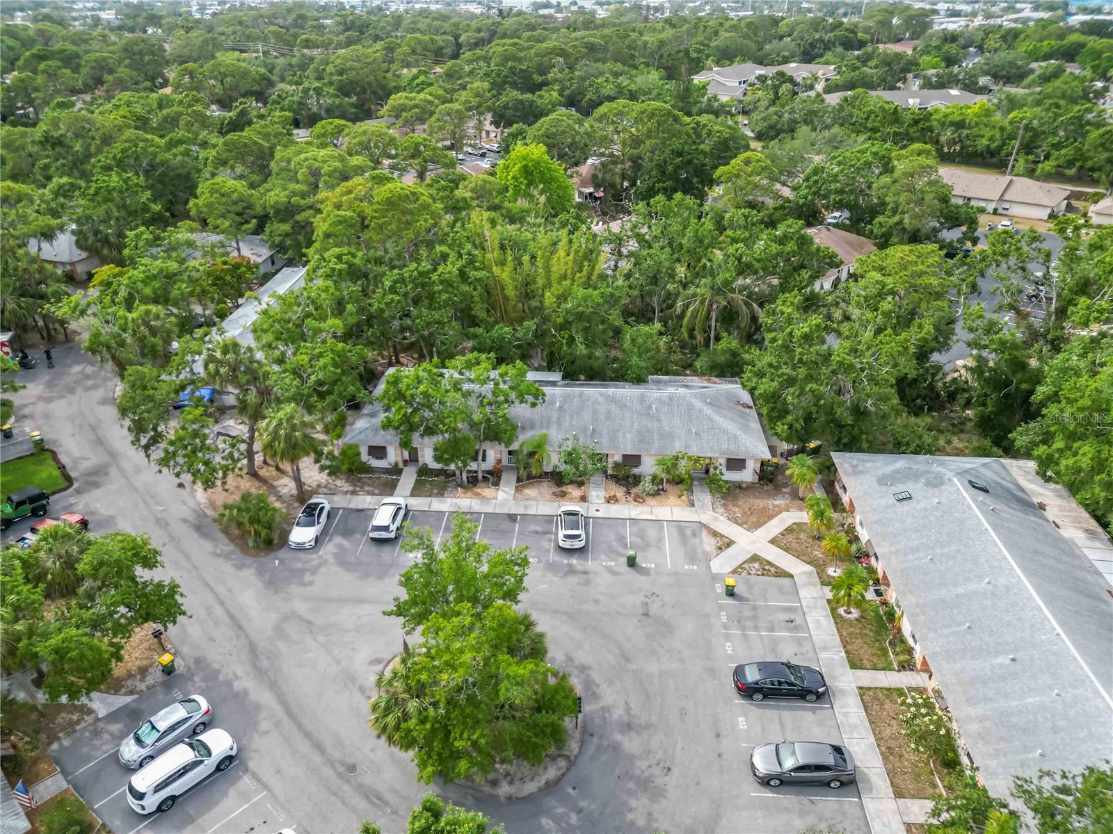 642 N JEFFERSON AVE #13, SARASOTA, FL, 34237