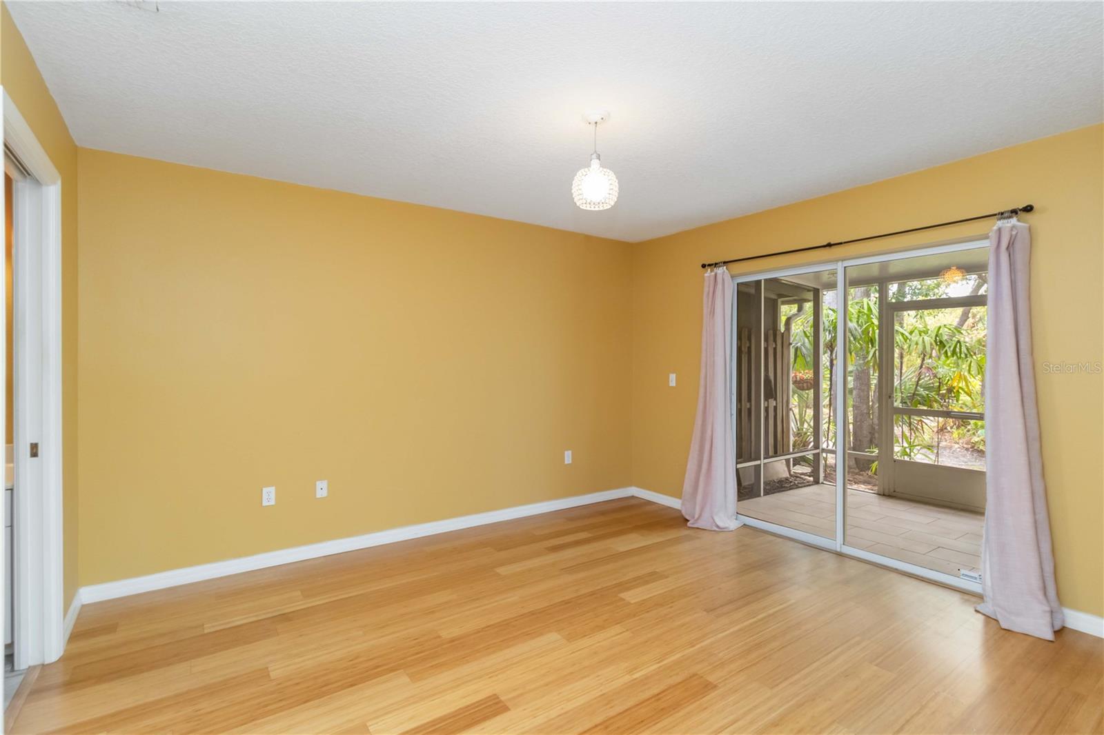 642 N JEFFERSON AVE #13, SARASOTA, FL, 34237