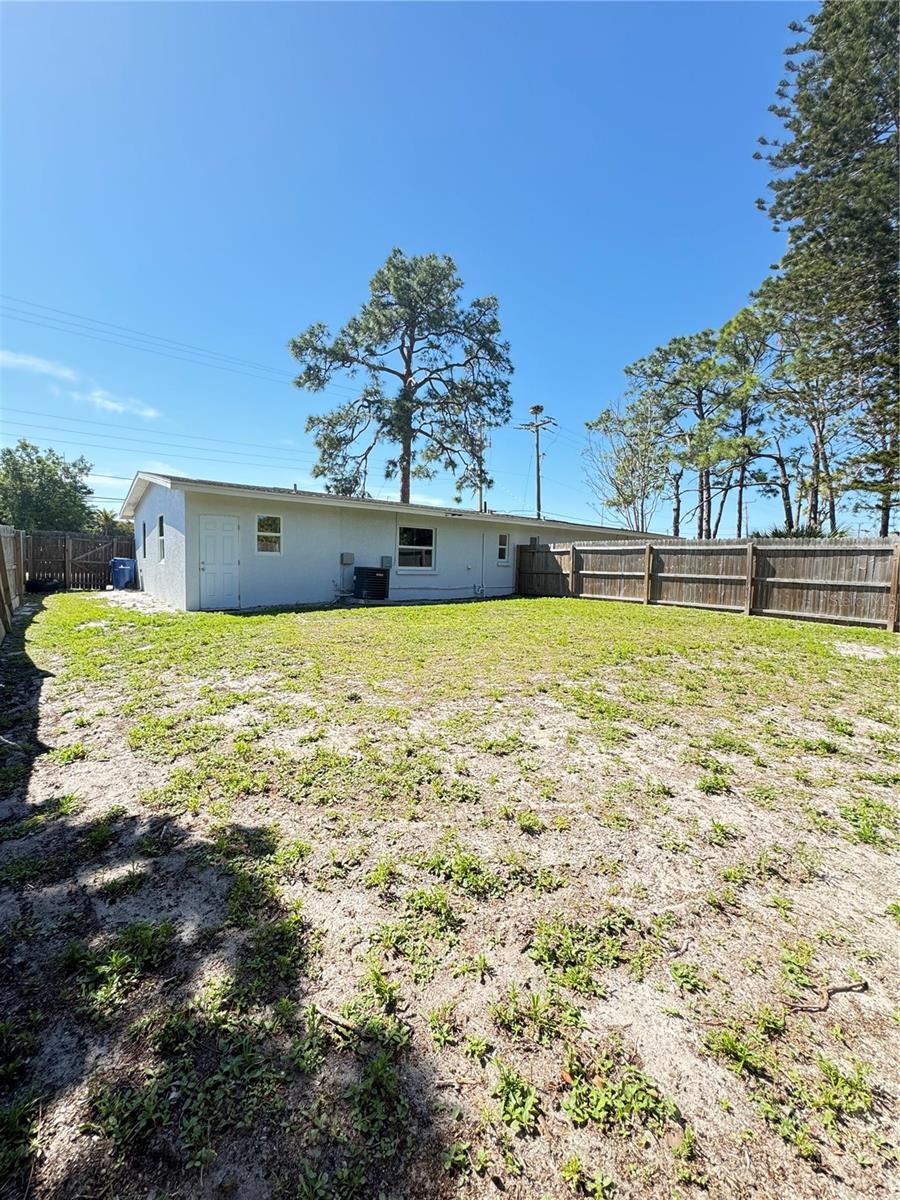 2025 CASS ST, SARASOTA, FL, 34231