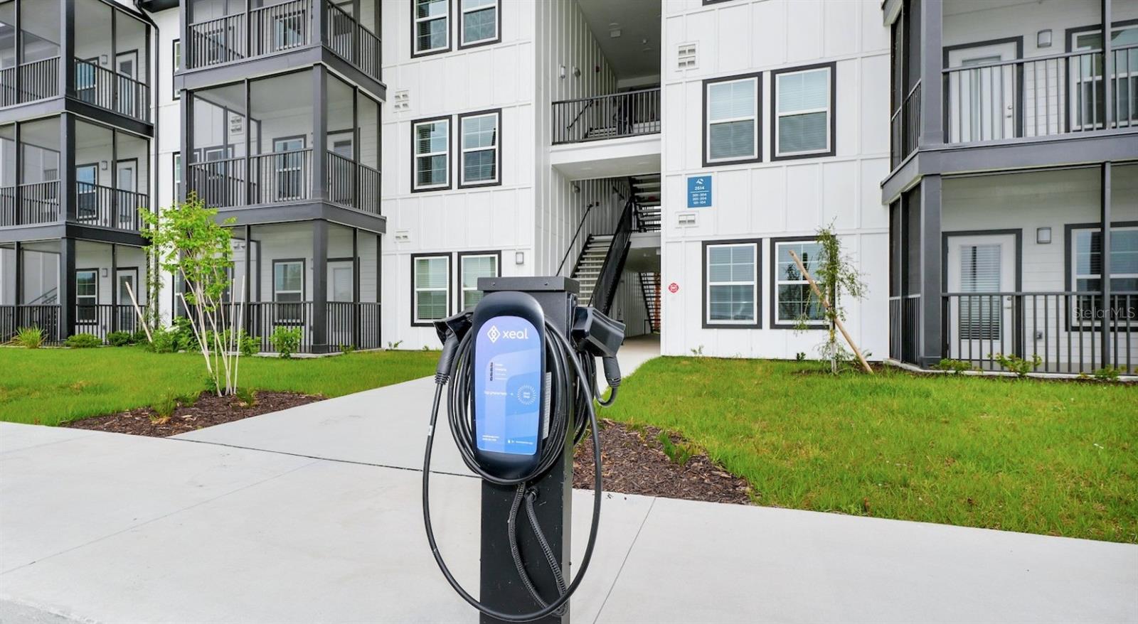 2500 CONSERVE CIR #Magnolia, APOPKA, FL, 32703