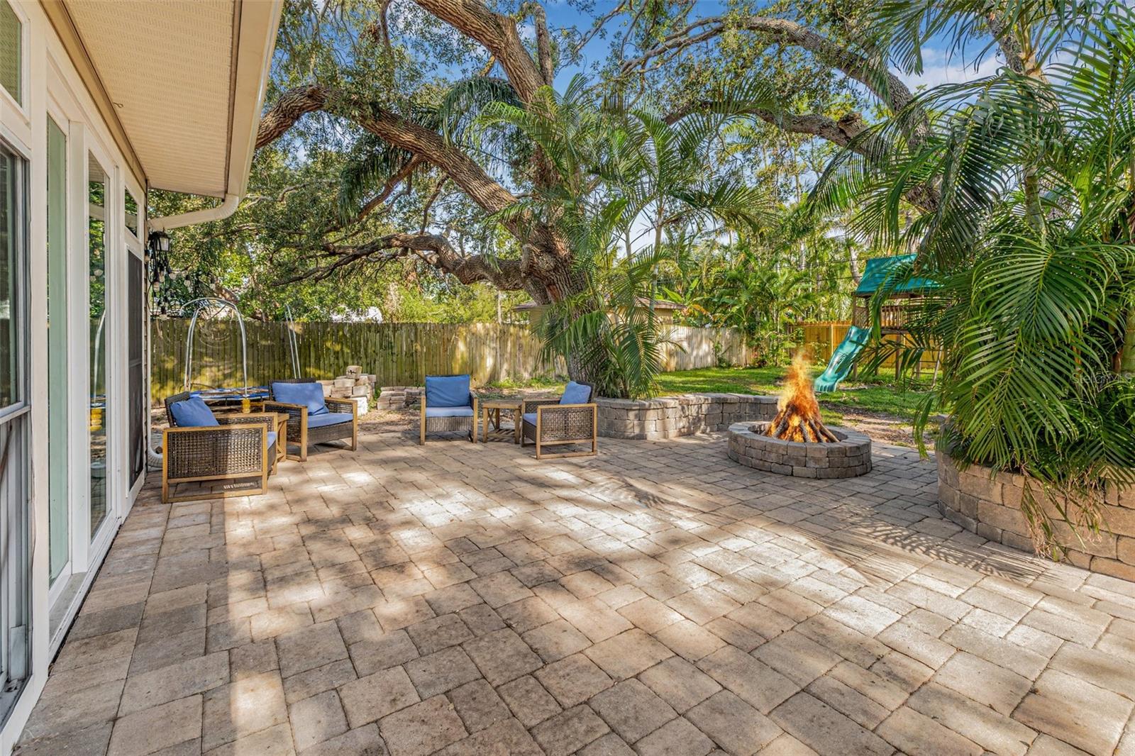 10819 SEMINOLE DR N, ST PETERSBURG, FL, 33708