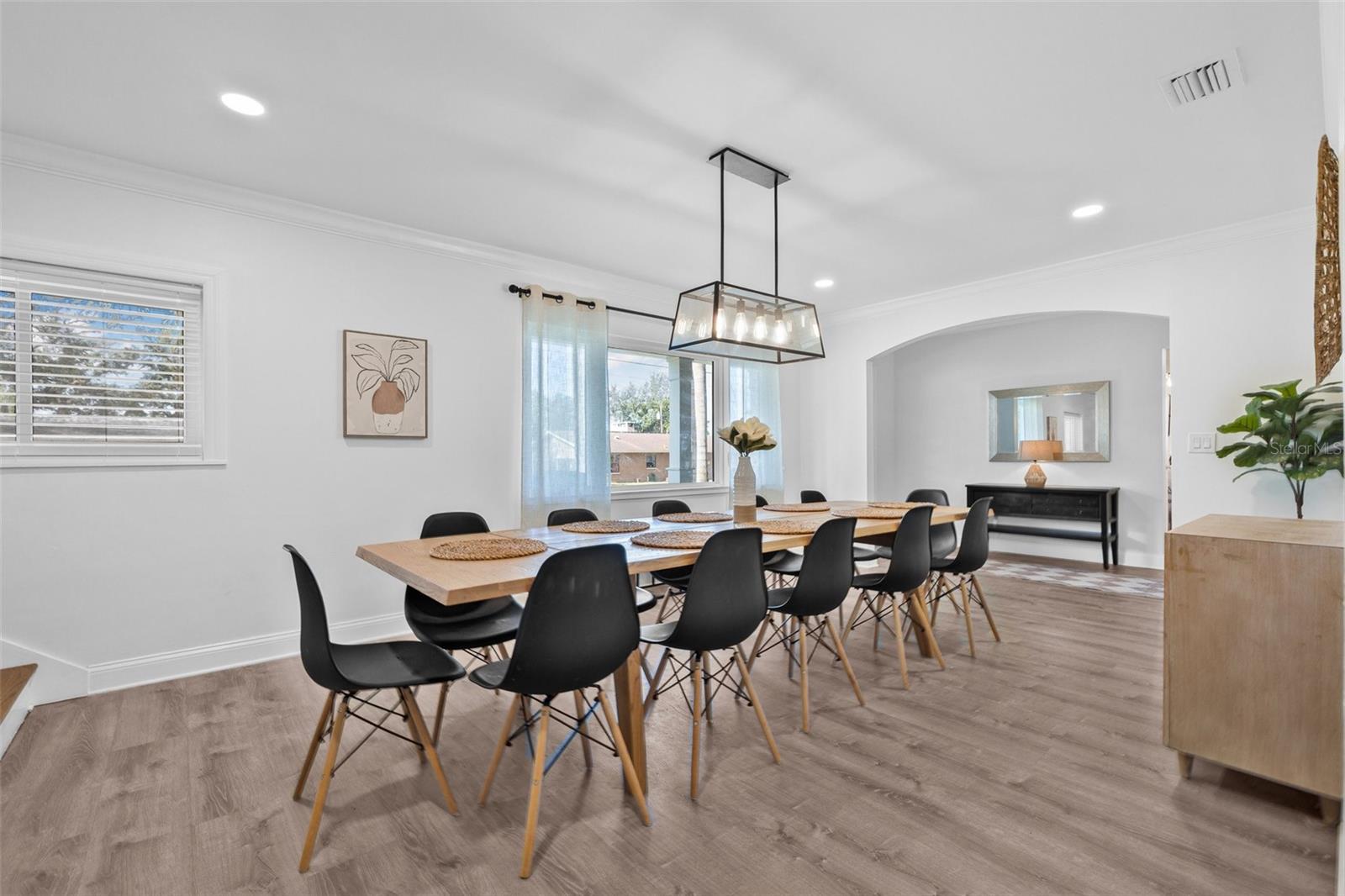 10819 SEMINOLE DR N, ST PETERSBURG, FL, 33708