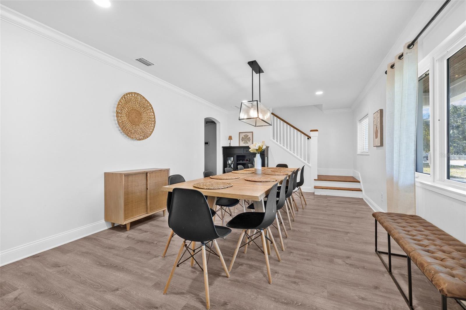 10819 SEMINOLE DR N, ST PETERSBURG, FL, 33708