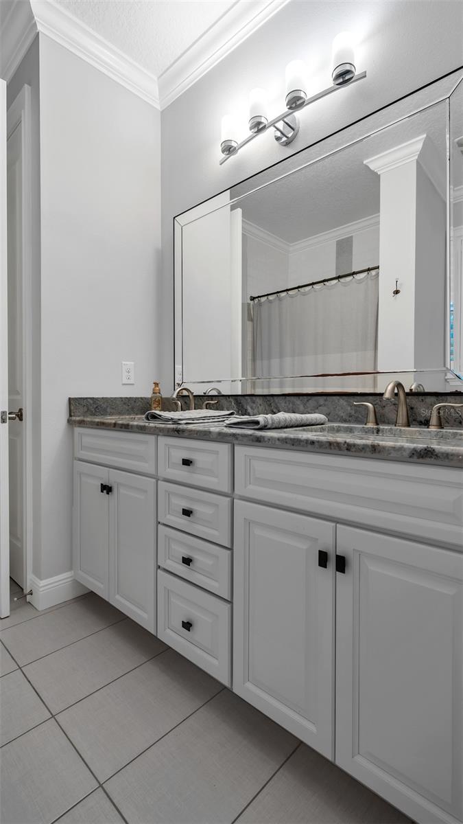 4605 W KENSINGTON AVE, TAMPA, FL, 33629