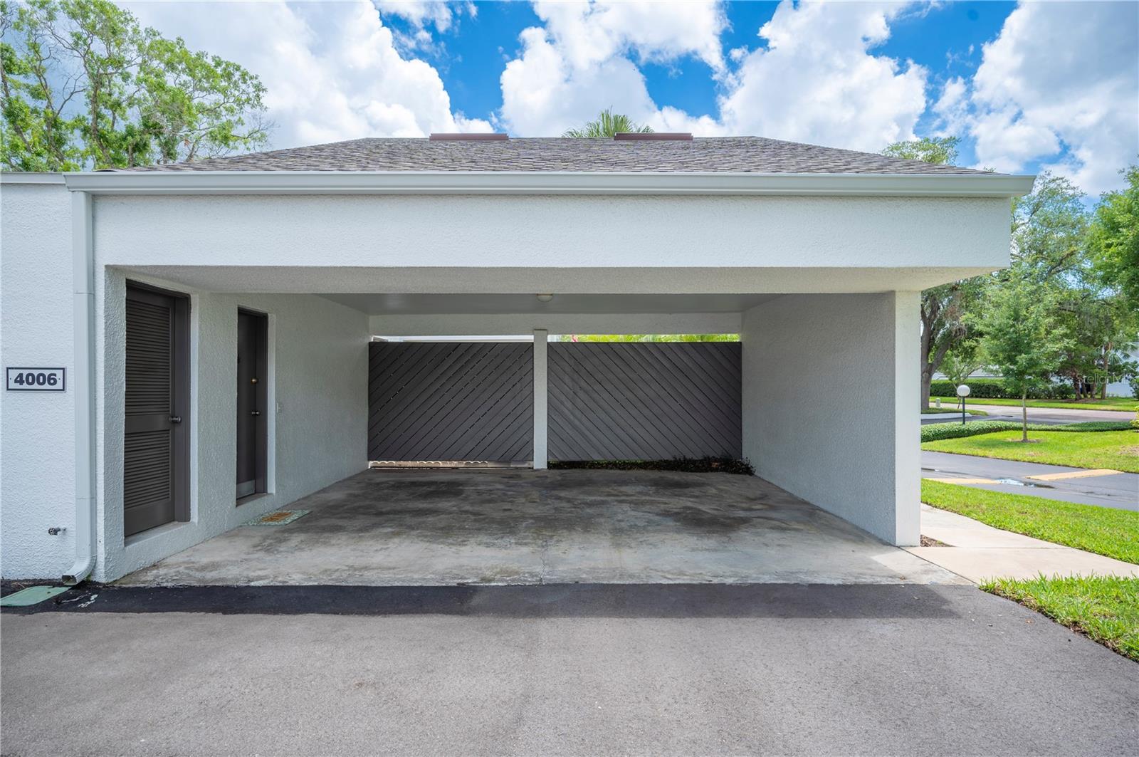 4006 CYPRESS LANE #4006 #4006, TAMPA, FL, 33618