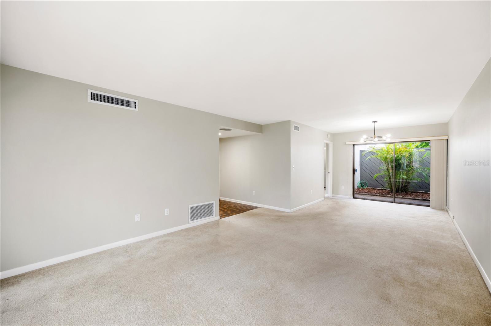 4006 CYPRESS LANE #4006 #4006, TAMPA, FL, 33618