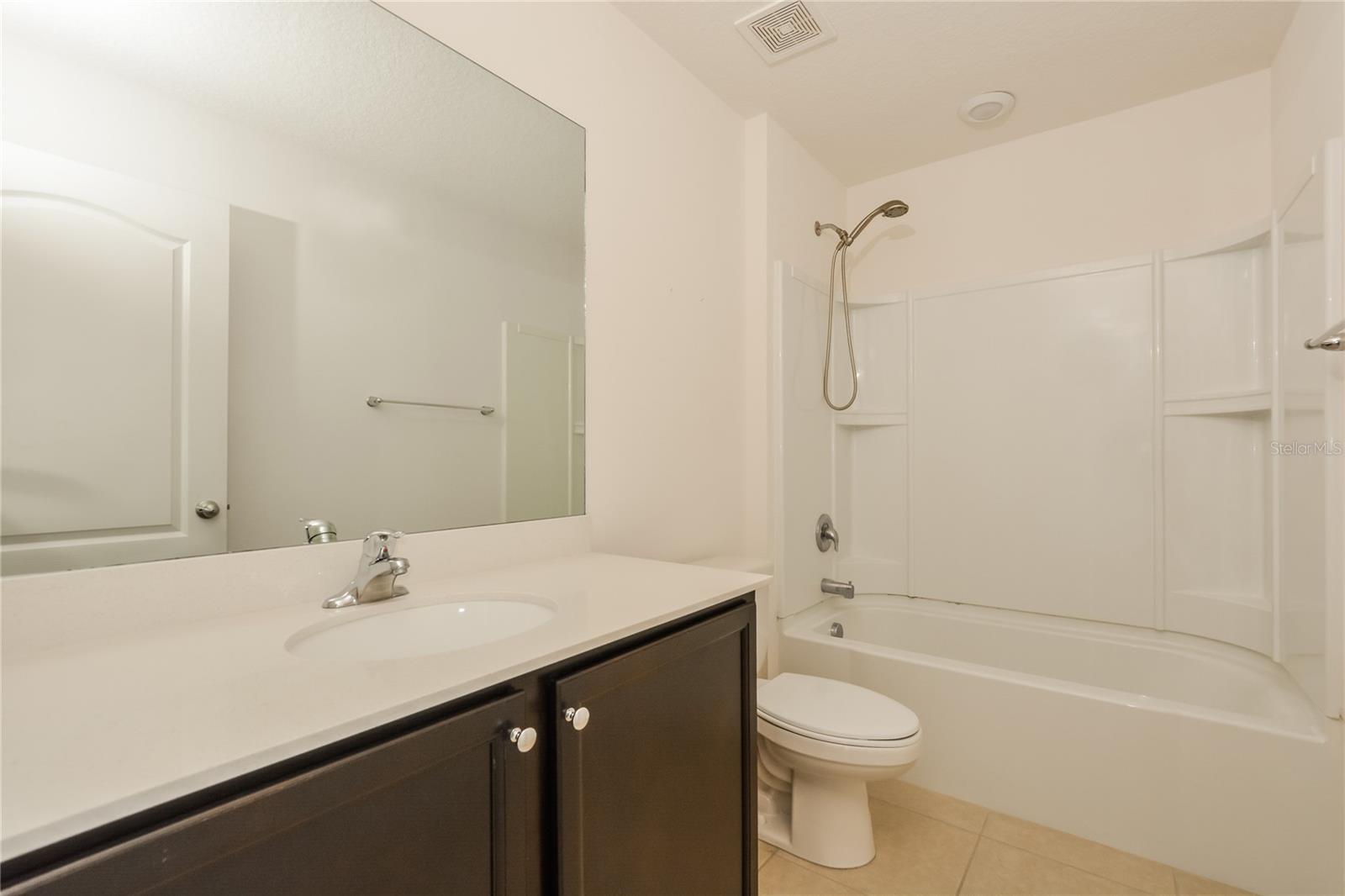 1689 HIDEAWAY FLAT ST, MASCOTTE, FL, 34753